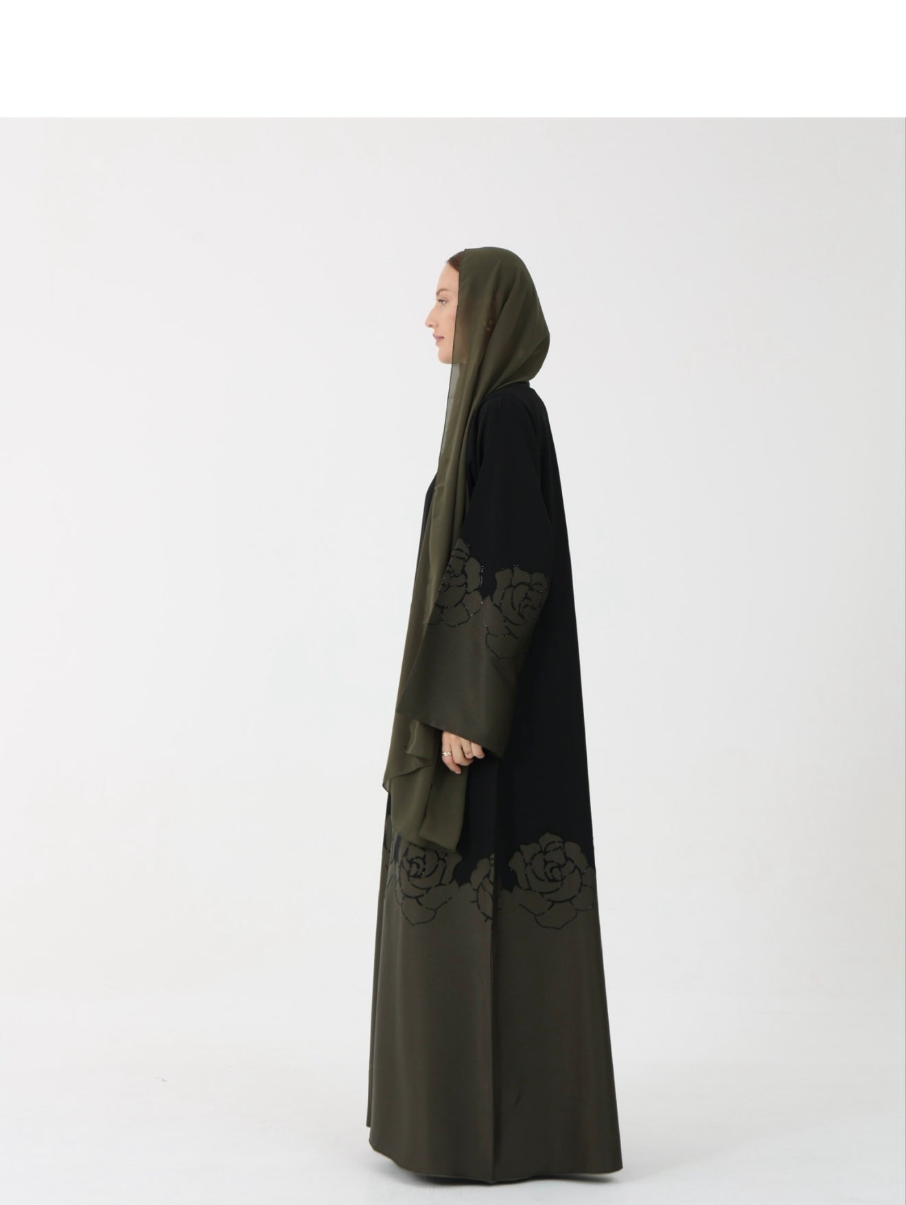 Zahra Abaya